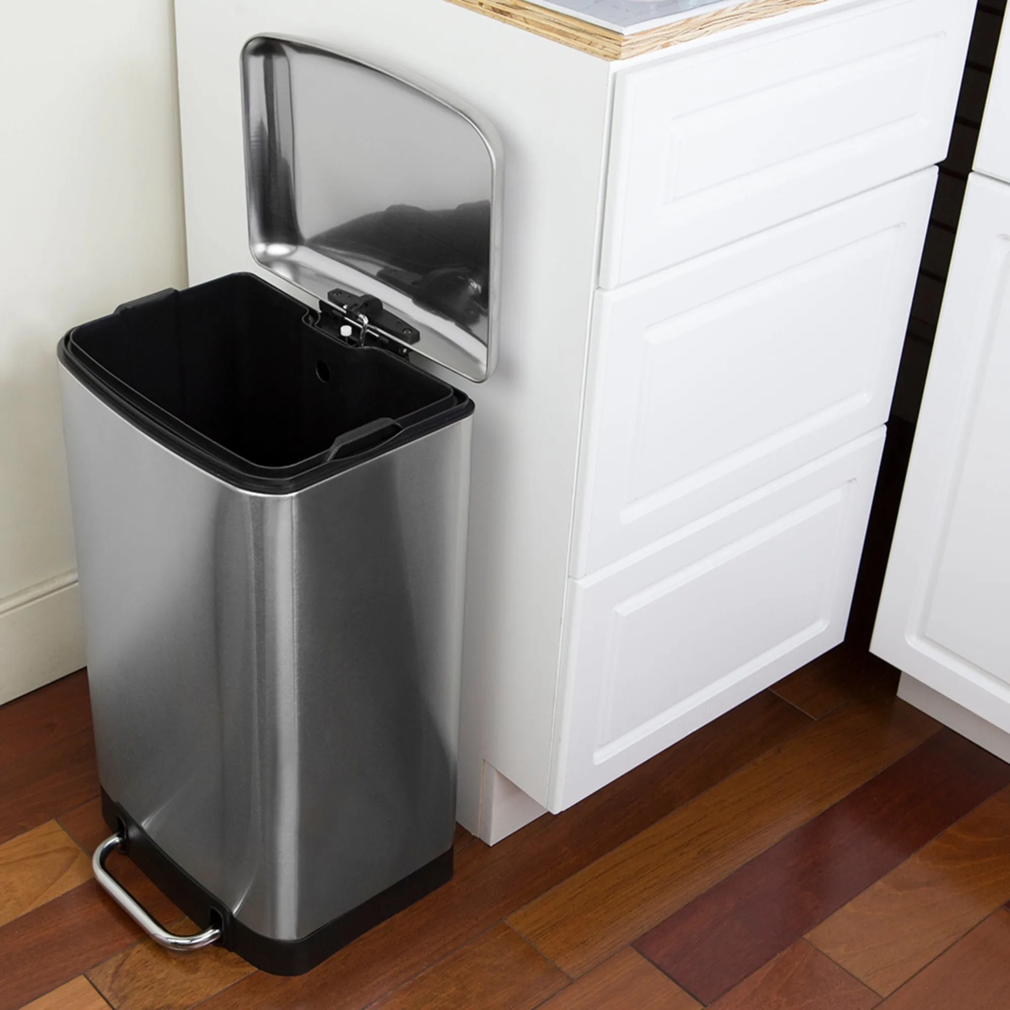 30 Liter Soft-Close Waste Bin