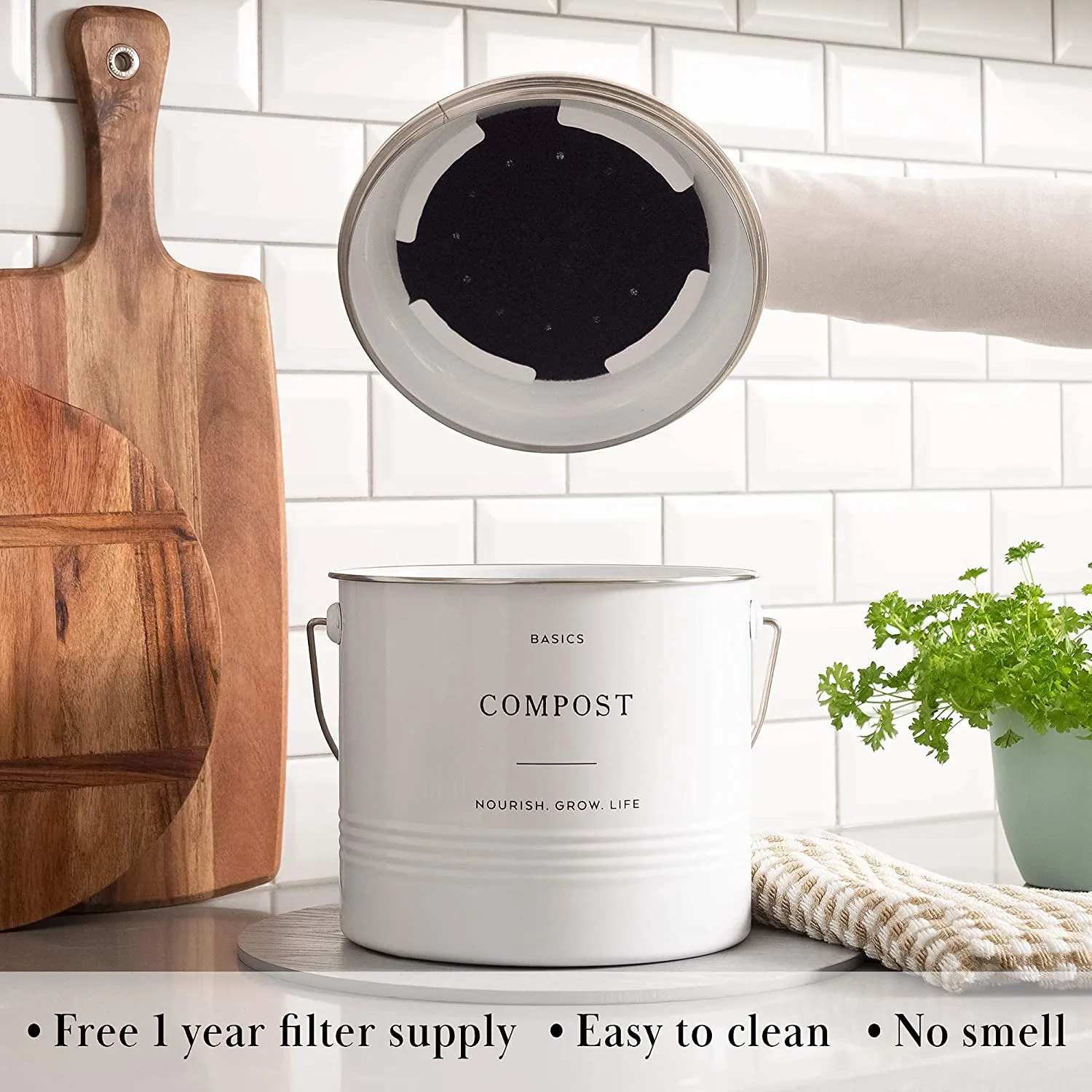 D'Lifeful Farmhouse Compost Bin Indoor Kitchen 1.3 Gallon White