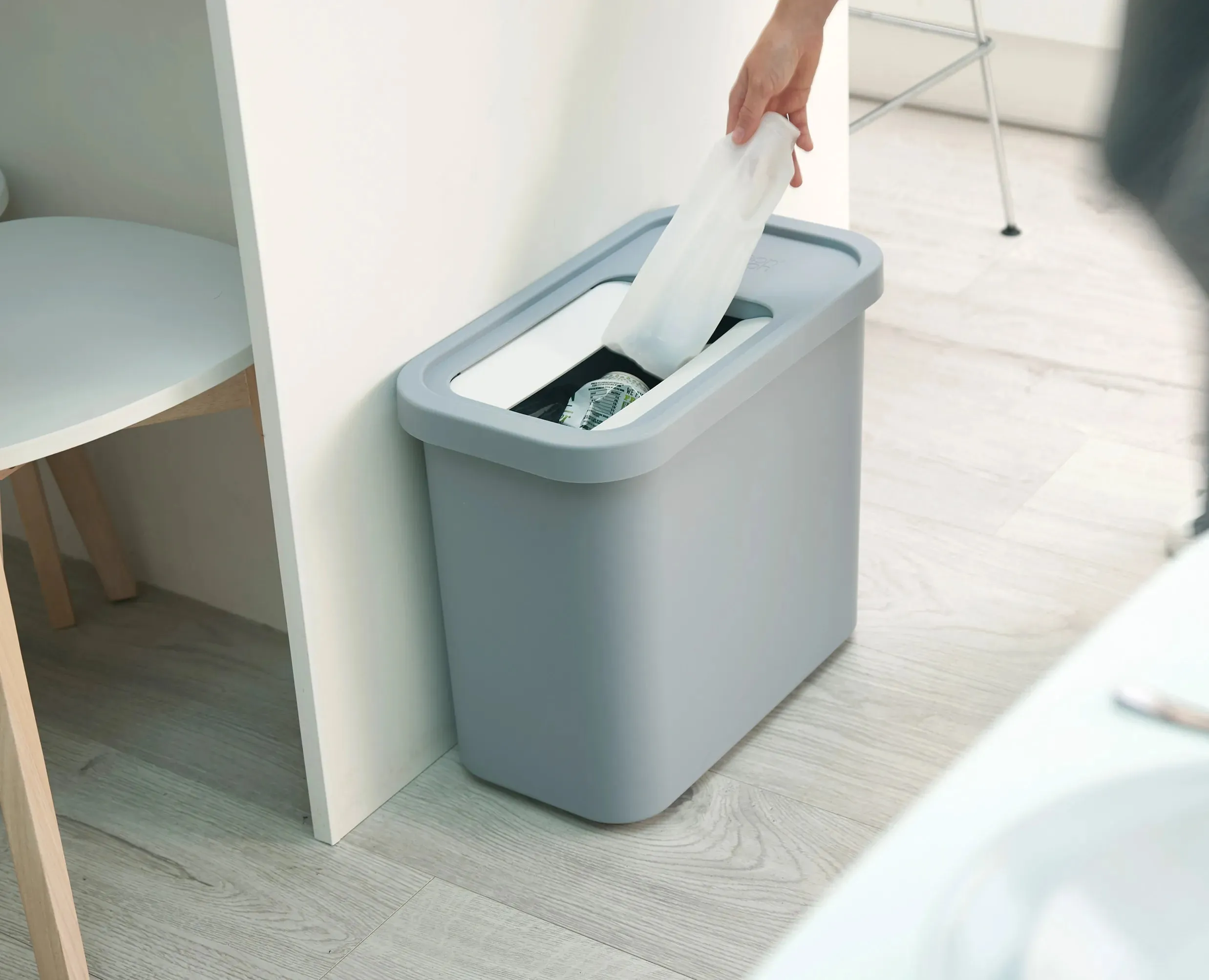 GoRecycle 32L Light Blue Recycling Collector