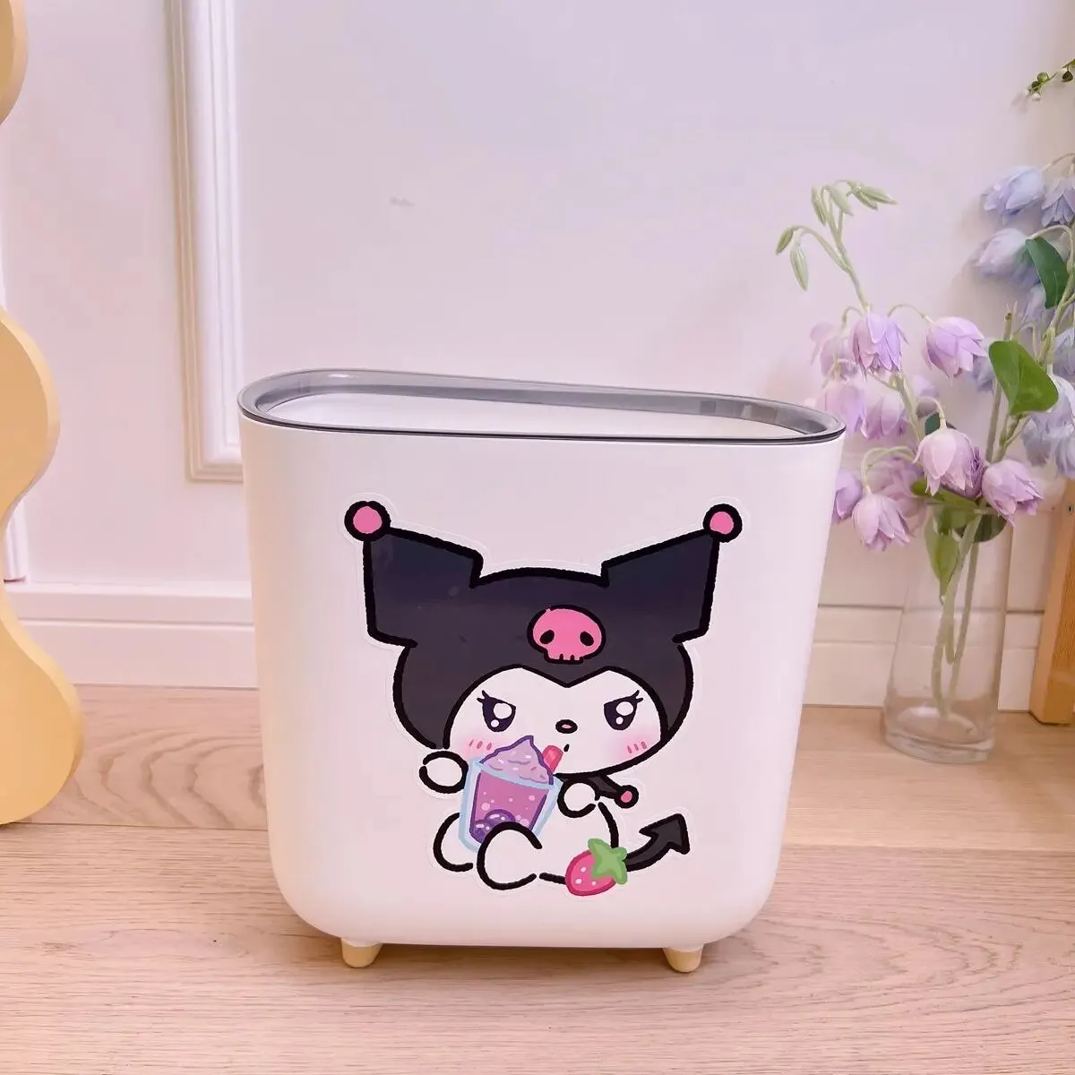 Kawaii Short-Legged Sanrio Trash Can