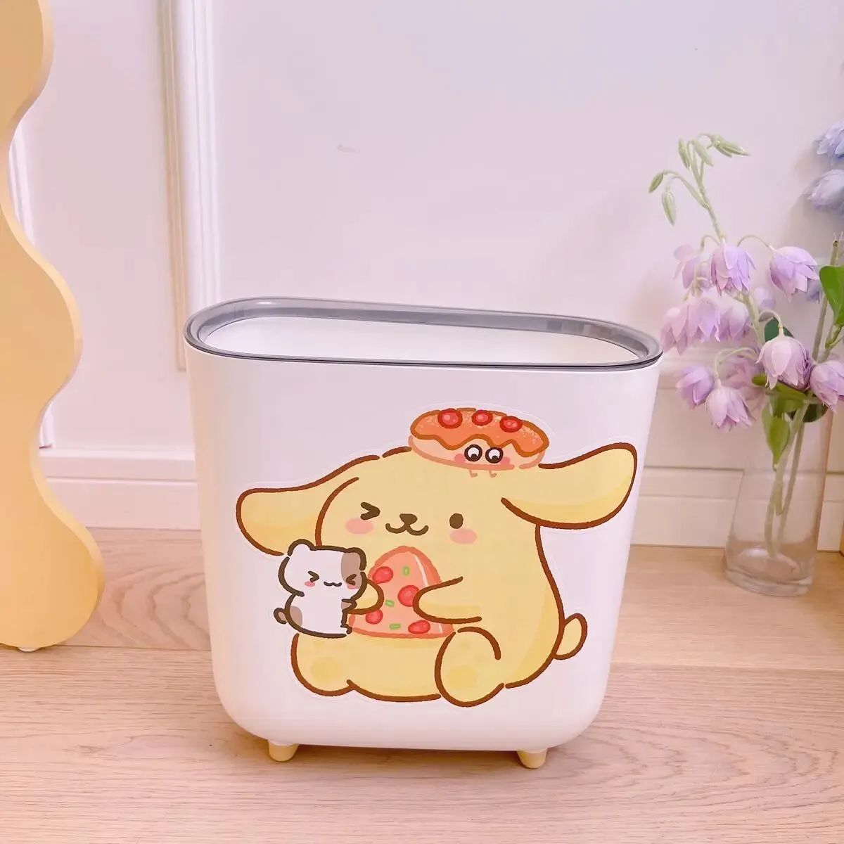 Kawaii Short-Legged Sanrio Trash Can