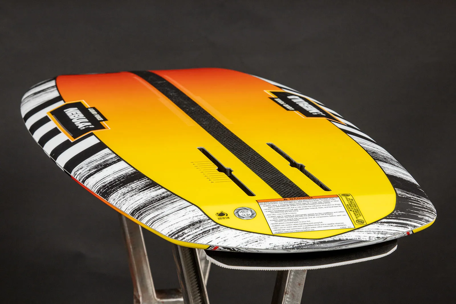Liquid Force Nebula Foil Board W/Carbon Horizon 125 OR 160 Foil Set Package