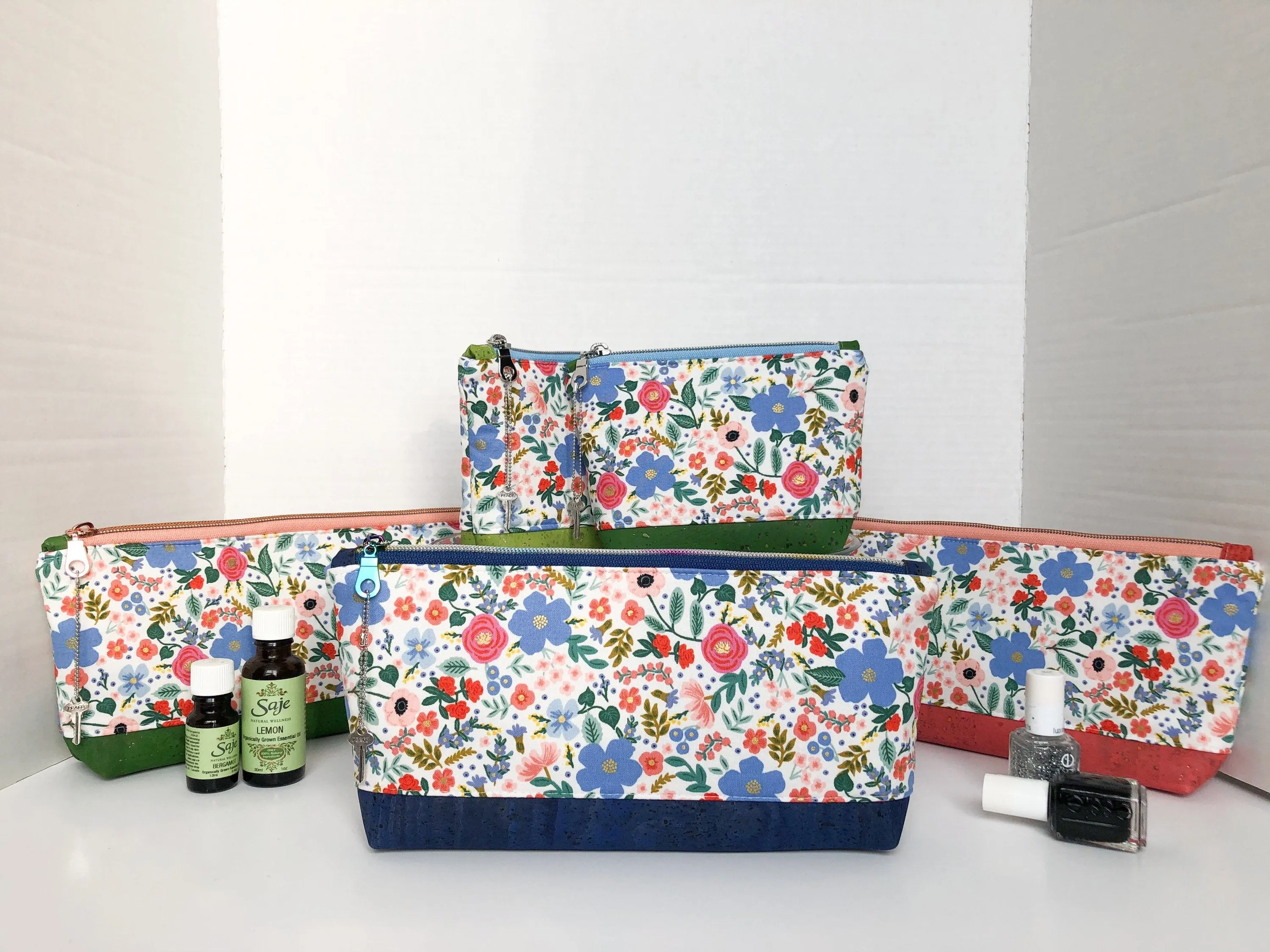 Rifle Paper Co Floral Essential Oil Pouch, Nail Polish Zipper Pouch, Waterproof Cosmetics Bag