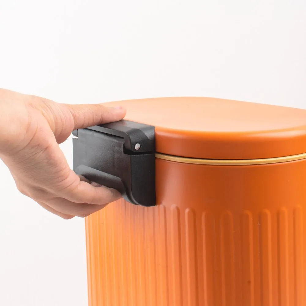 Urban Glow Pedal Dustbin